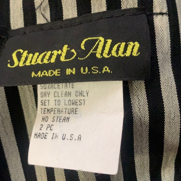 Stuart Alan Black w/Sage Jacket & Sage Pleated Skirt, Size 8 MAKE AN OFFER!!! - Picture 6 of 11